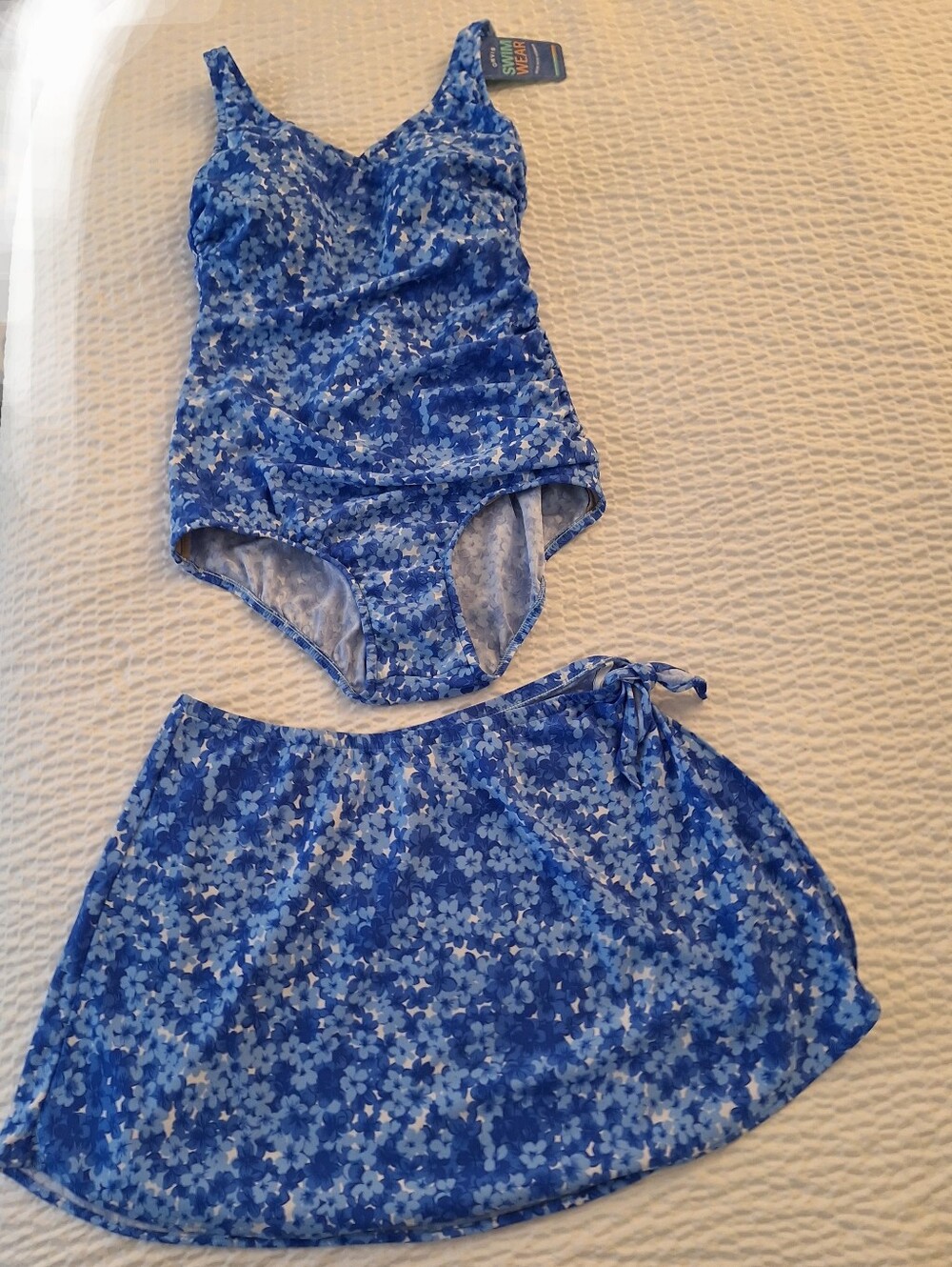 NWT Orvis SZ 12 Blue Floral One-piece Bathing Suit With Separate Skirt